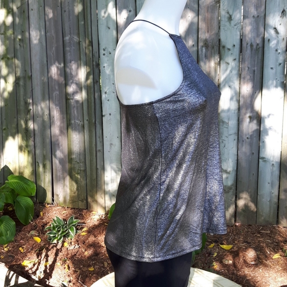 Like new size xxs Guess silver dress tank top - Picture 9 of 12